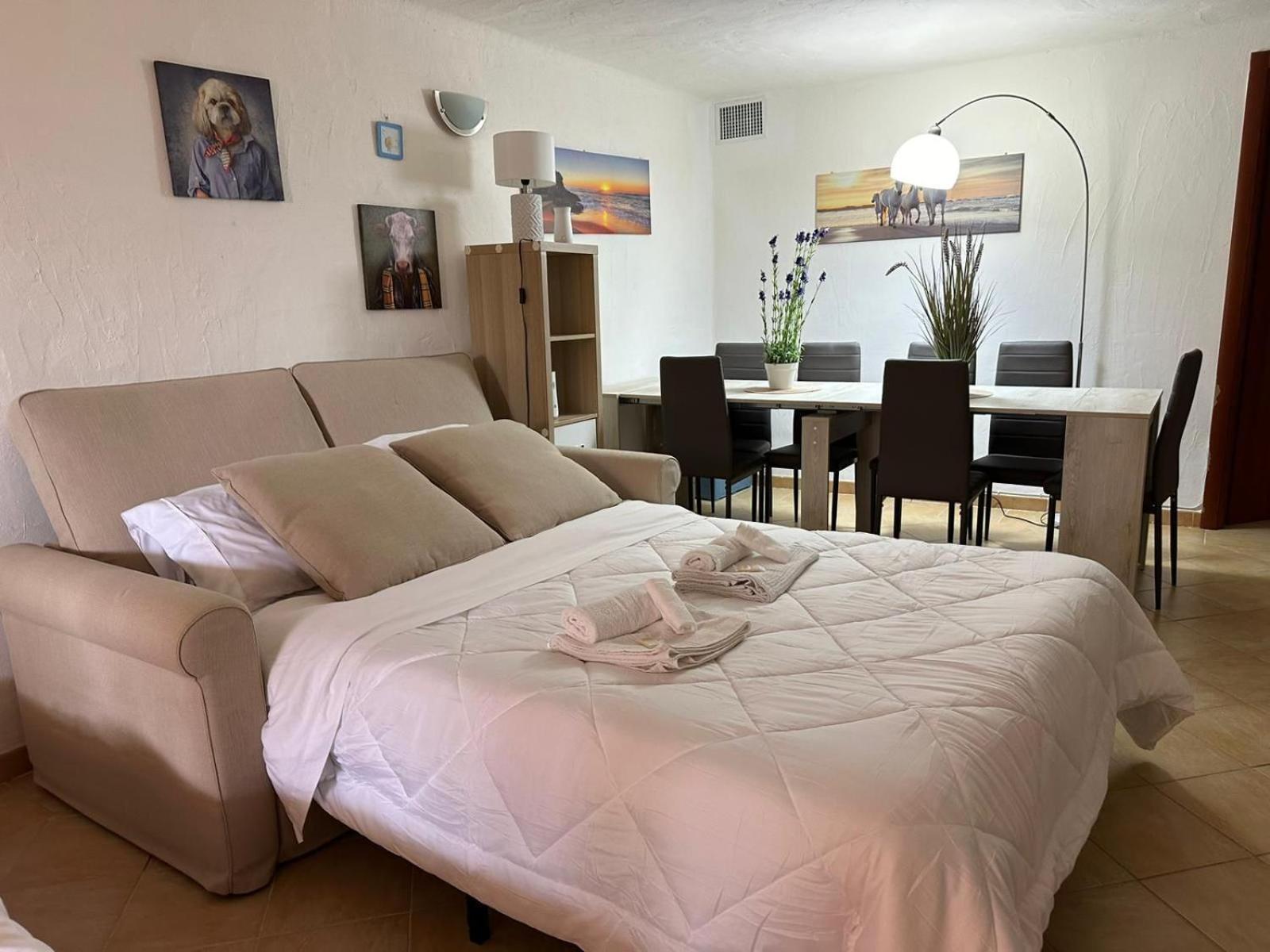 Lightblue-Celeste Central Apartment In 罗通多港 外观 照片